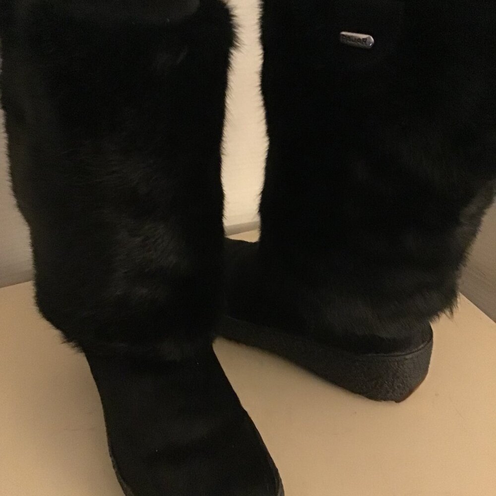Black Rabbit Fur Mid-Calf Women’s Boots